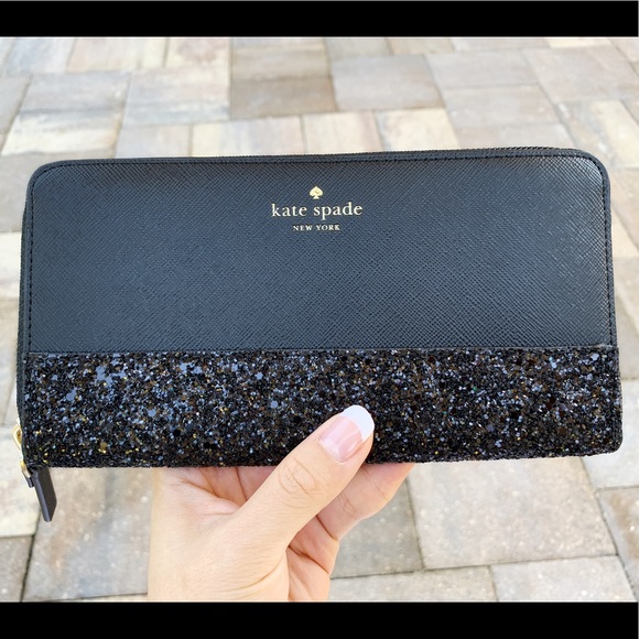 Gaby’sBags👜💕-Kate Spade Zip Around Wallet - Picture 2 of 7